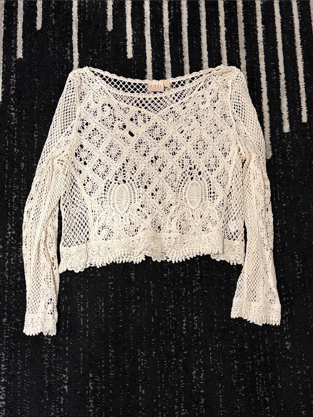 GLG Crochet Long Sleeve Top